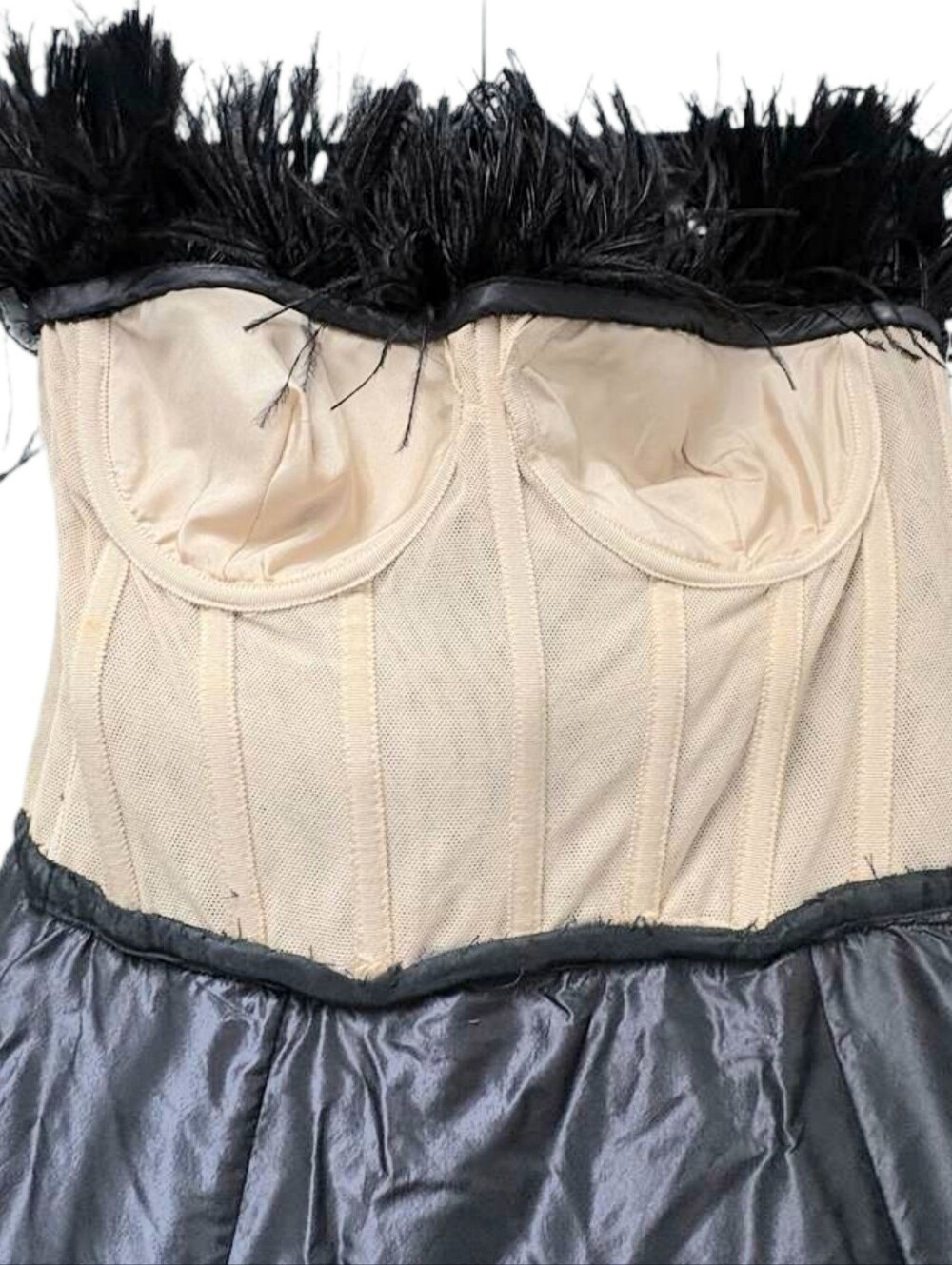 $10,000 OSCAR LA RENTA BLACK OSTRIC FEATHER SEQUIN CRYSTAL BEADS RUNWAY GOWN L - Picture 7 of 10